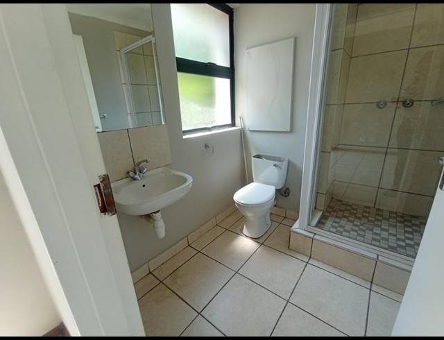 1 BEDROOM PROPERTY TO RENT IN FERNDALE